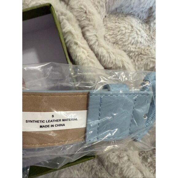 Women's Risantry Light Blue Faux Leather Dress Belt Small  NEW - Picture 2 of 7